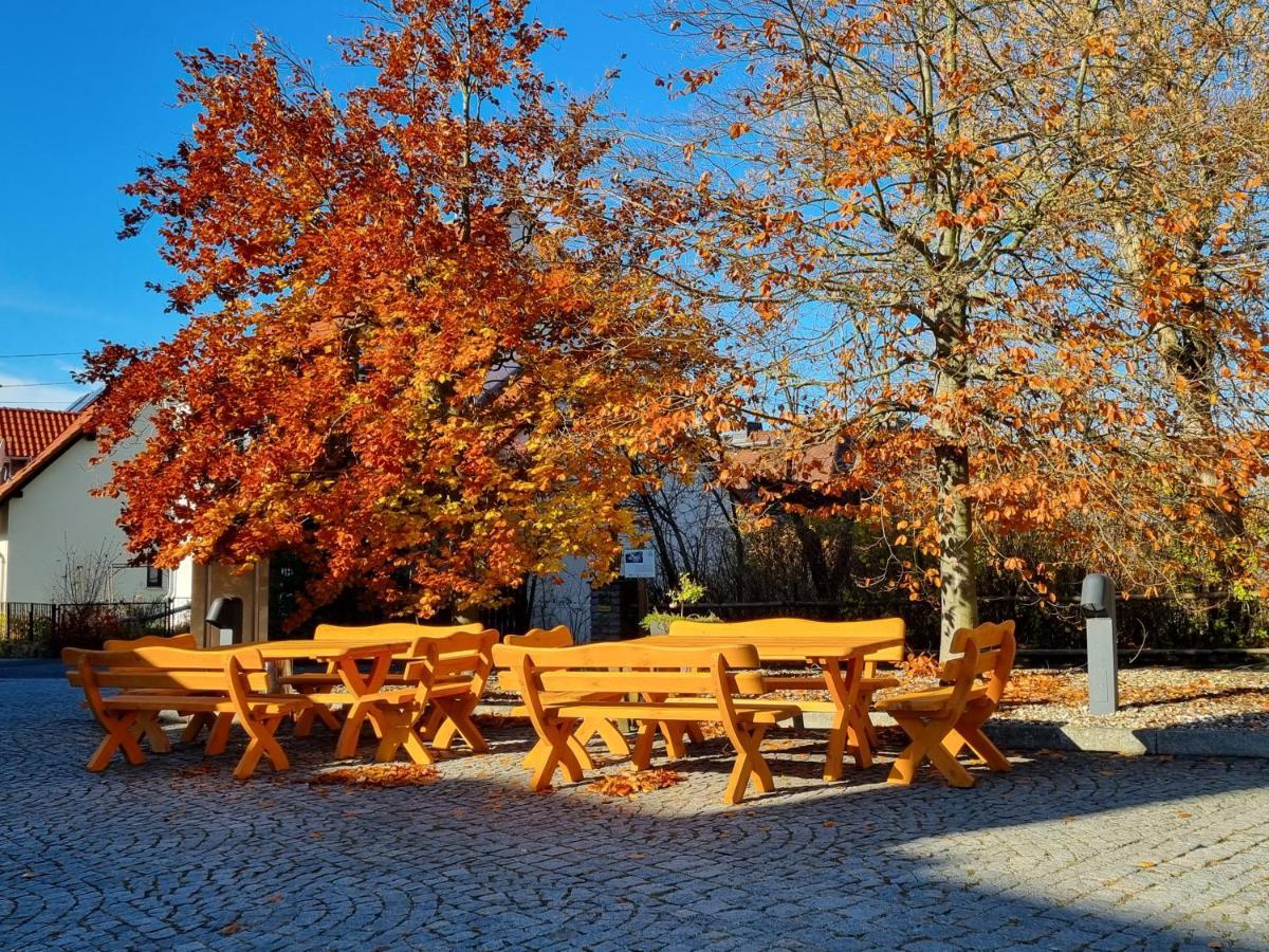 Hotel Kreuzbergbaude Beim Berzdorfer See Mit Wohlfuehl Sauna Markersdorf 外观 照片