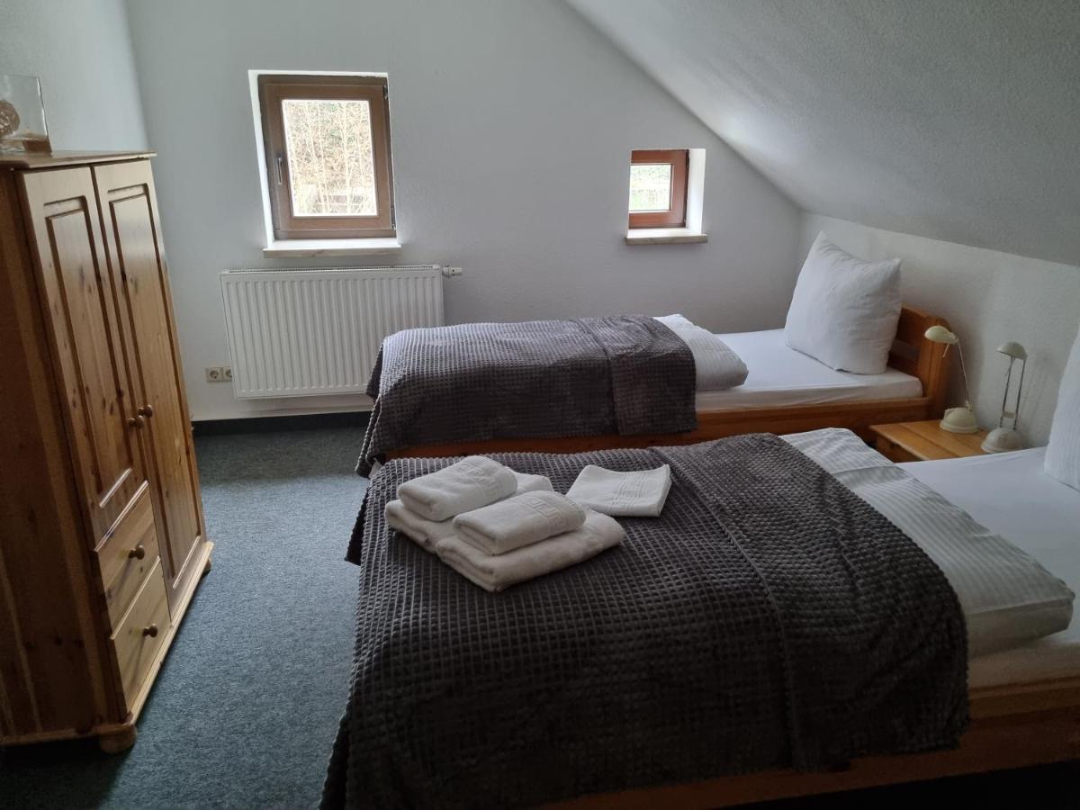 Hotel Kreuzbergbaude Beim Berzdorfer See Mit Wohlfuehl Sauna Markersdorf 外观 照片